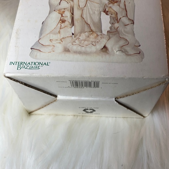 NWT in box glass Christmas nativity scene white - Picture 8 of 12